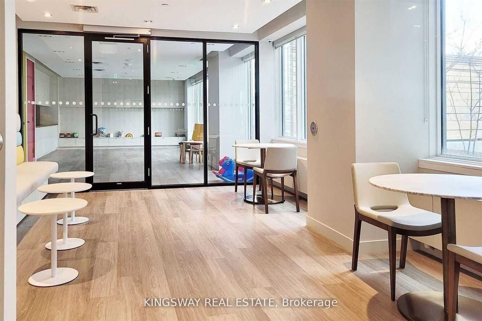 4065 Confederation Parkway, Unit 1410 thumbnail 19