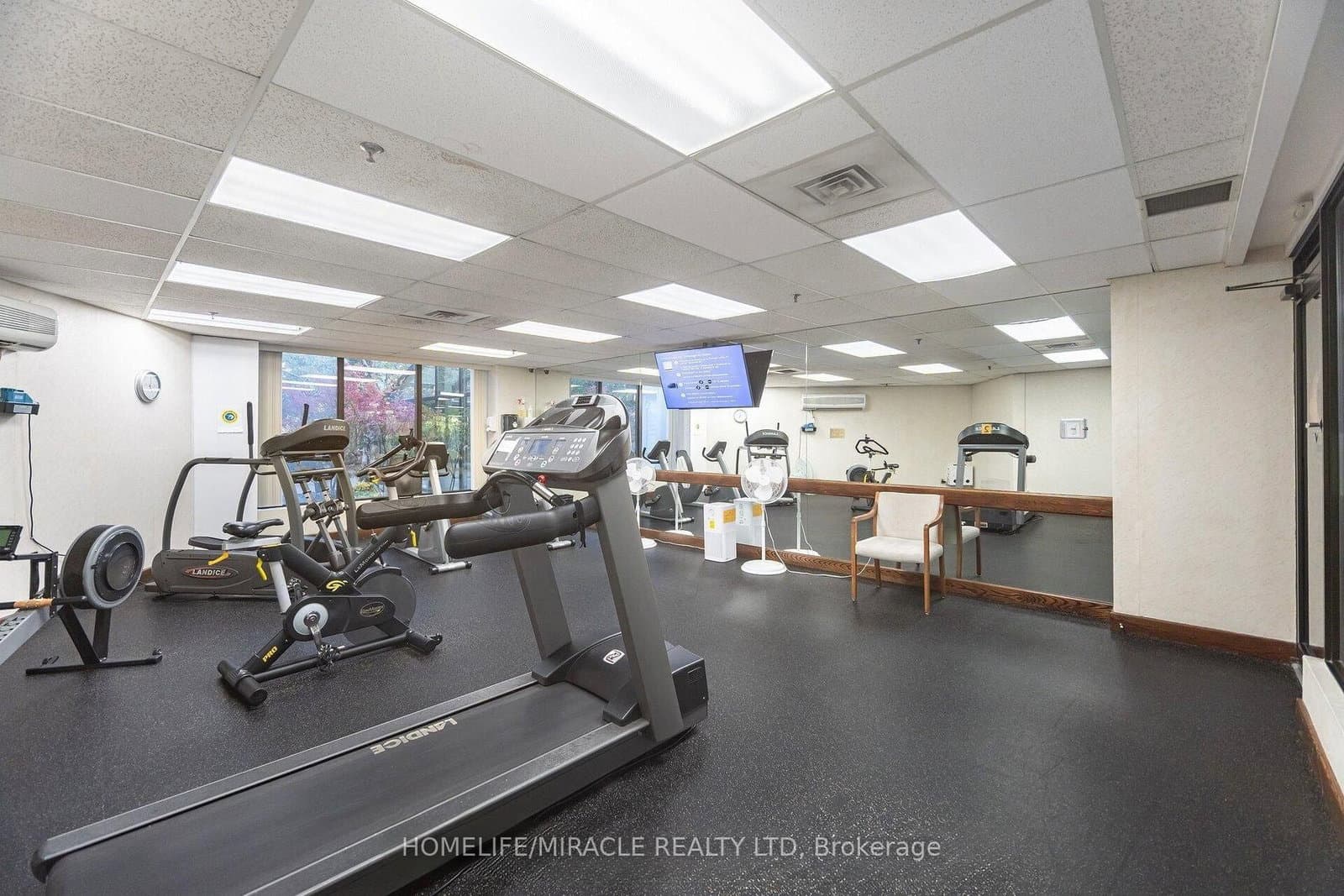 22 Hanover Road, Unit 510 thumbnail 32