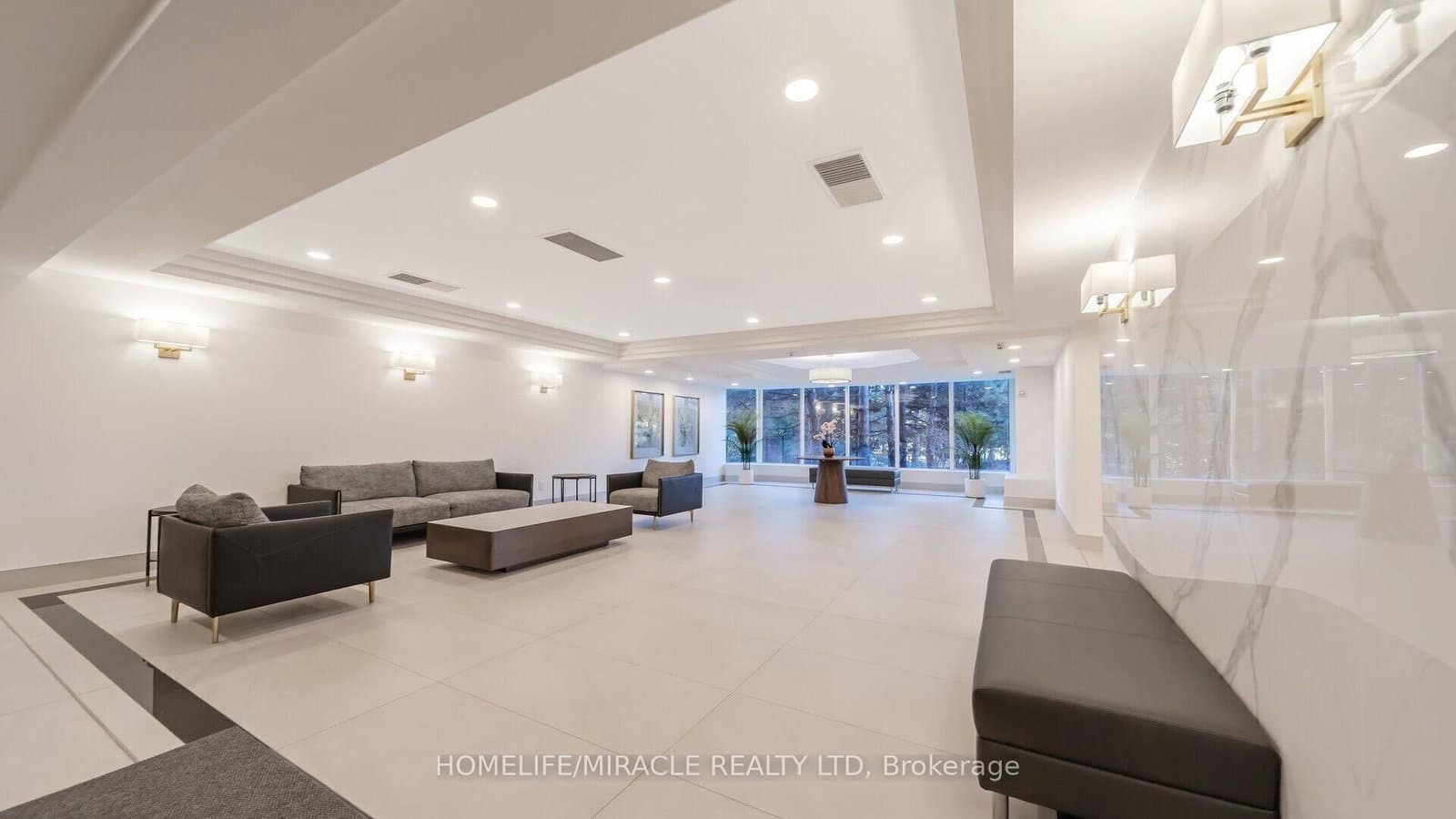 22 Hanover Road, Unit 510 thumbnail 5