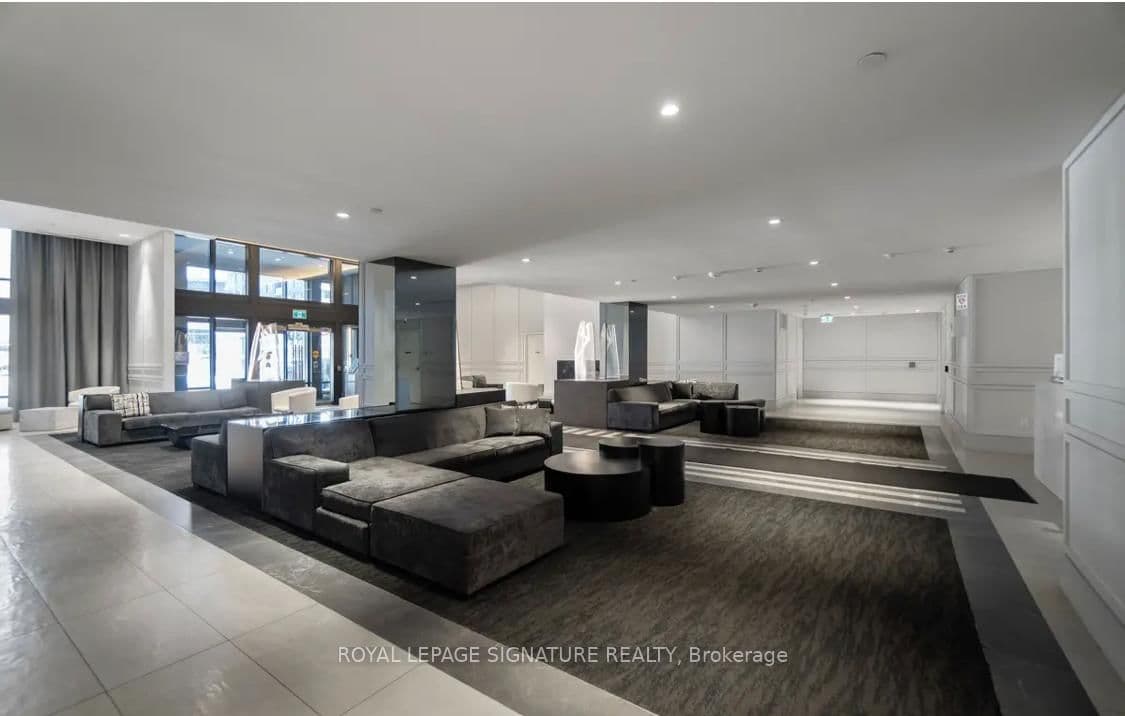 30 Gibbs Road, Unit 104 thumbnail 3