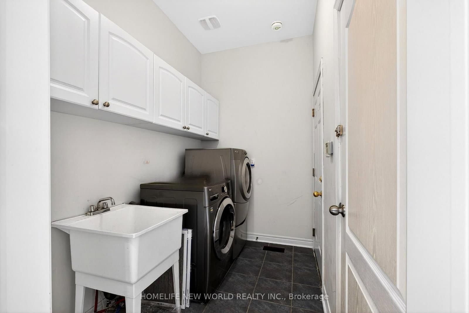 5313 Longford Drive thumbnail 16