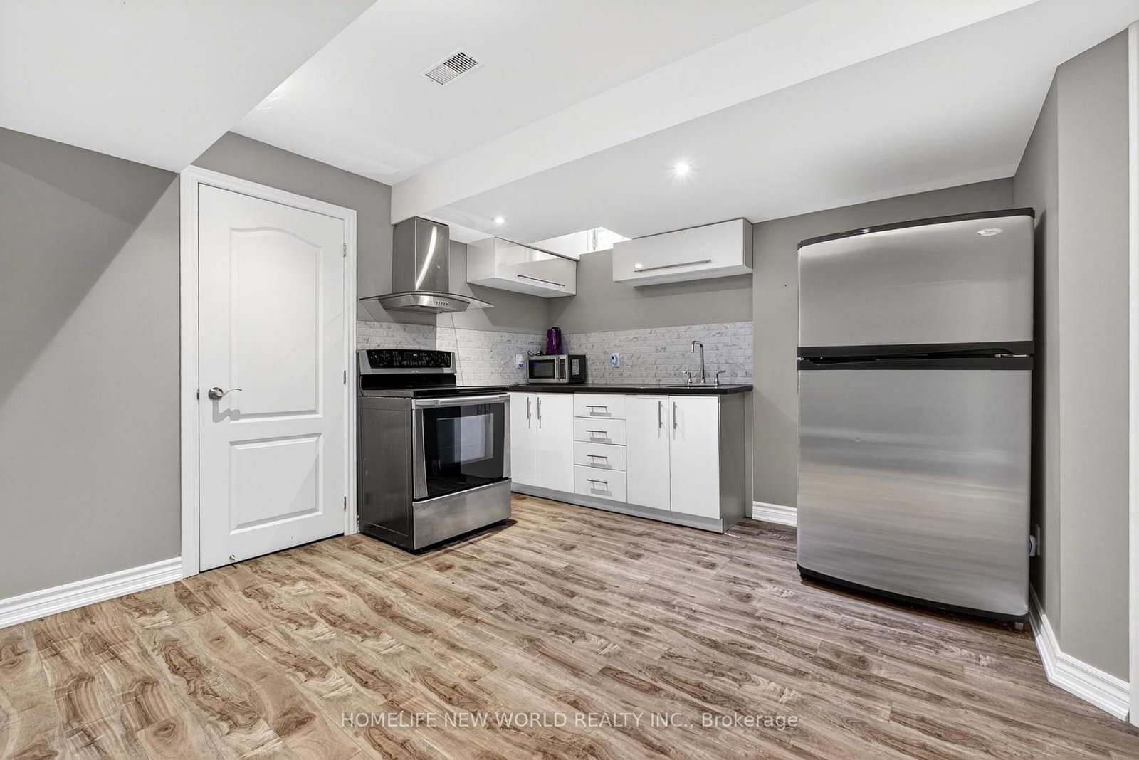 5313 Longford Drive thumbnail 34