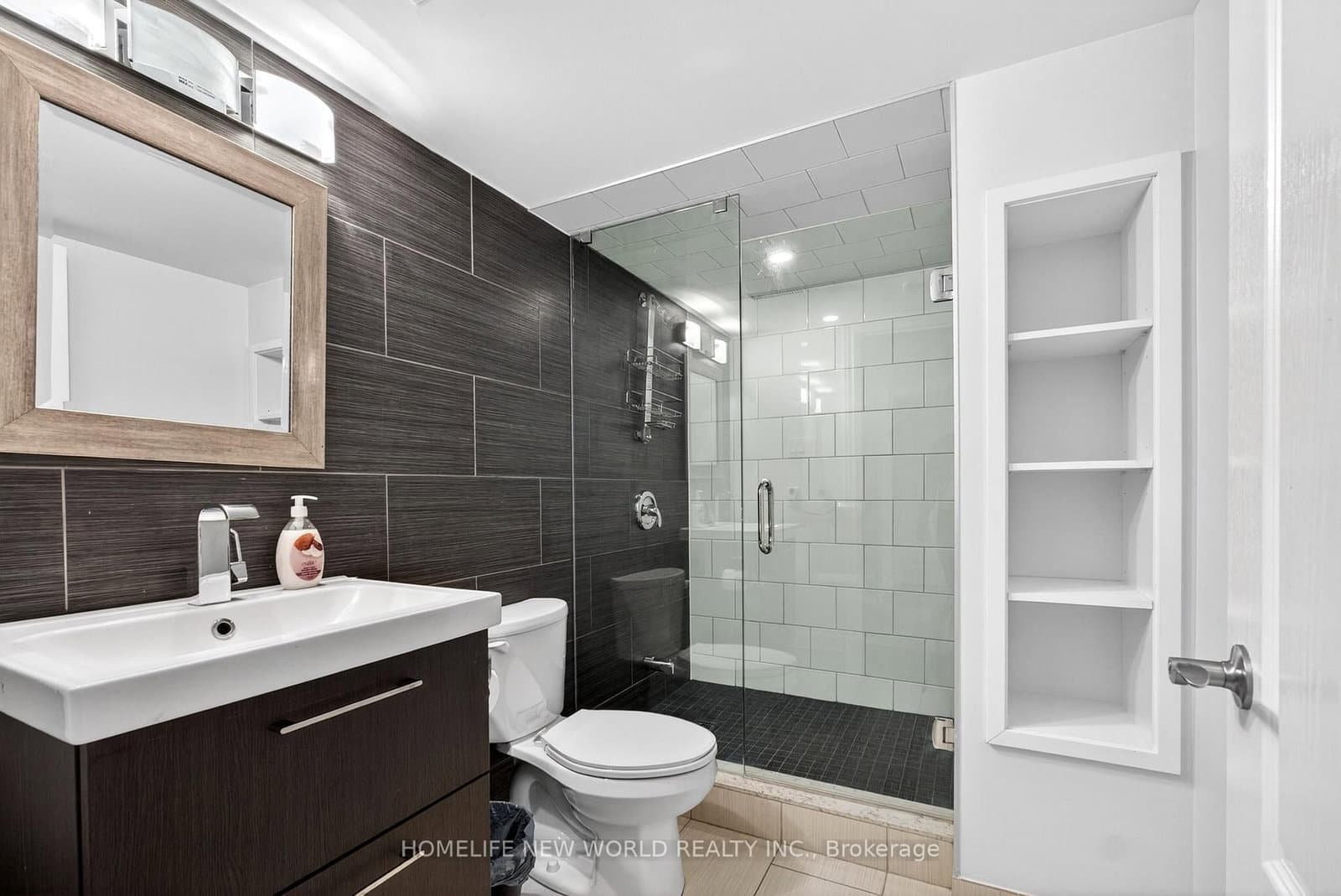 5313 Longford Drive thumbnail 40