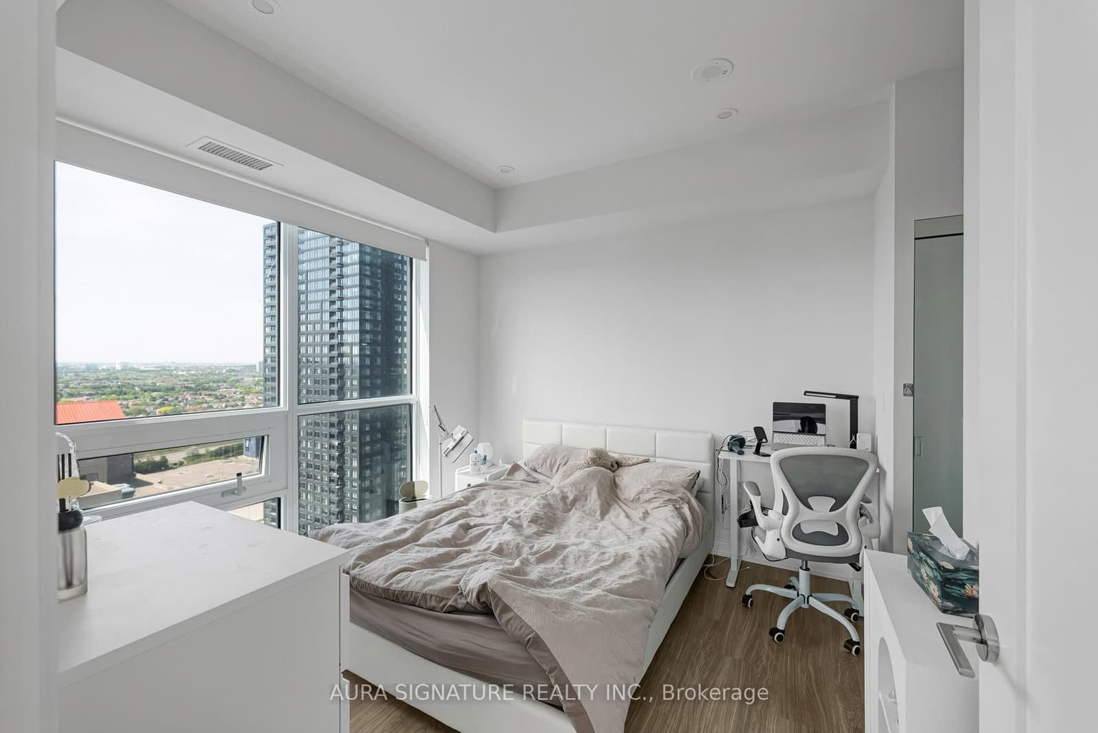 430 Square One Drive, Unit 2408 thumbnail 24