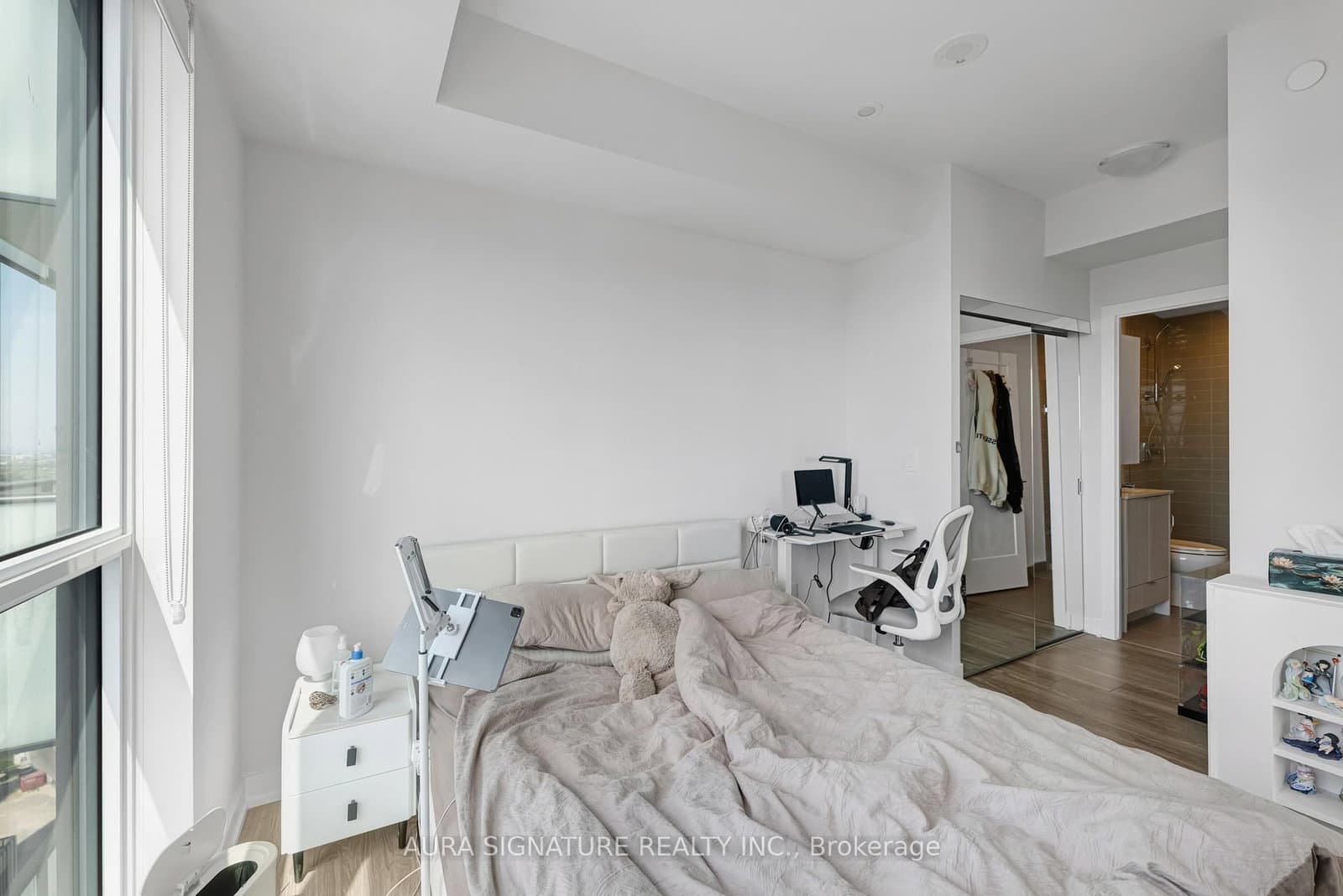 430 Square One Drive, Unit 2408 thumbnail 25