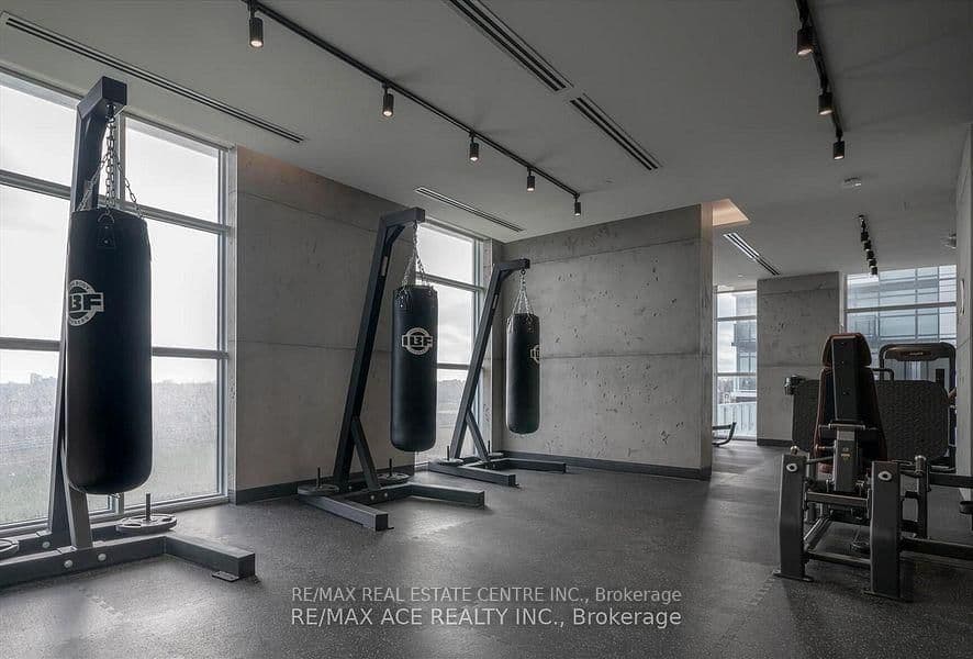 251 Manitoba Street, Unit 519 thumbnail 14