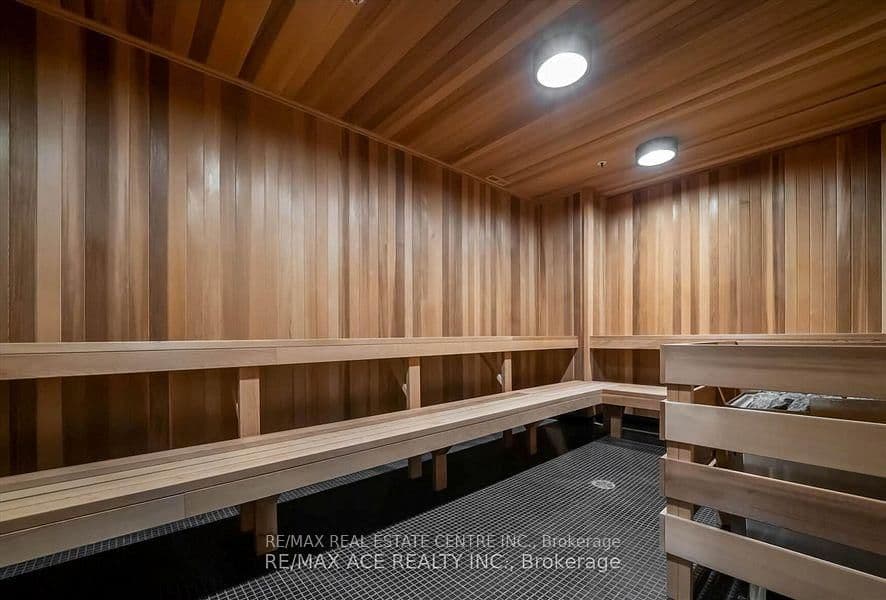 251 Manitoba Street, Unit 519 thumbnail 16