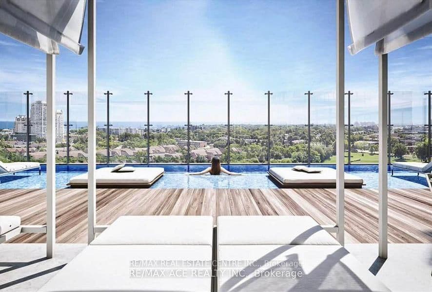 251 Manitoba Street, Unit 519 thumbnail 19