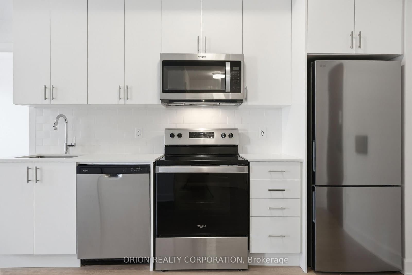 3240 Wiliam Coltson Avenue, Unit 527 thumbnail 16