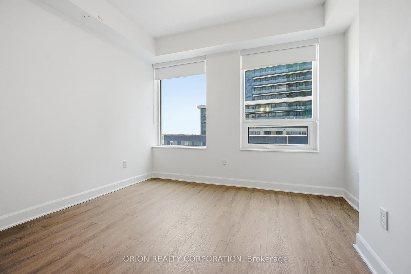 3240 Wiliam Coltson Avenue, Unit 527 thumbnail 21