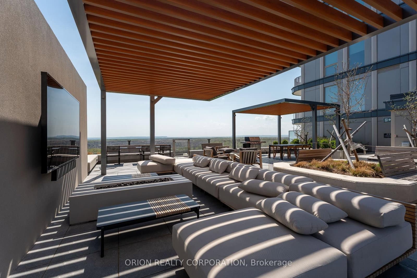 3240 Wiliam Coltson Avenue, Unit 527 thumbnail 33