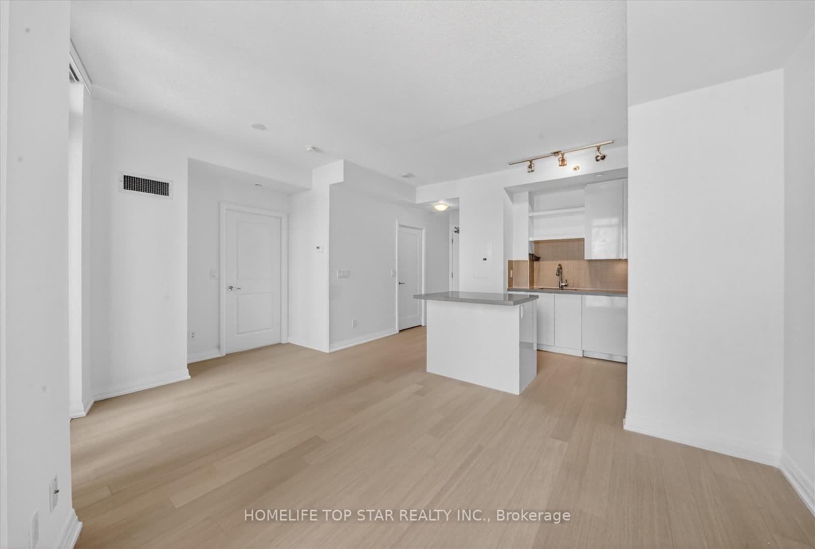 59 NW Annie Craig Drive NW, Unit 2208 thumbnail 14