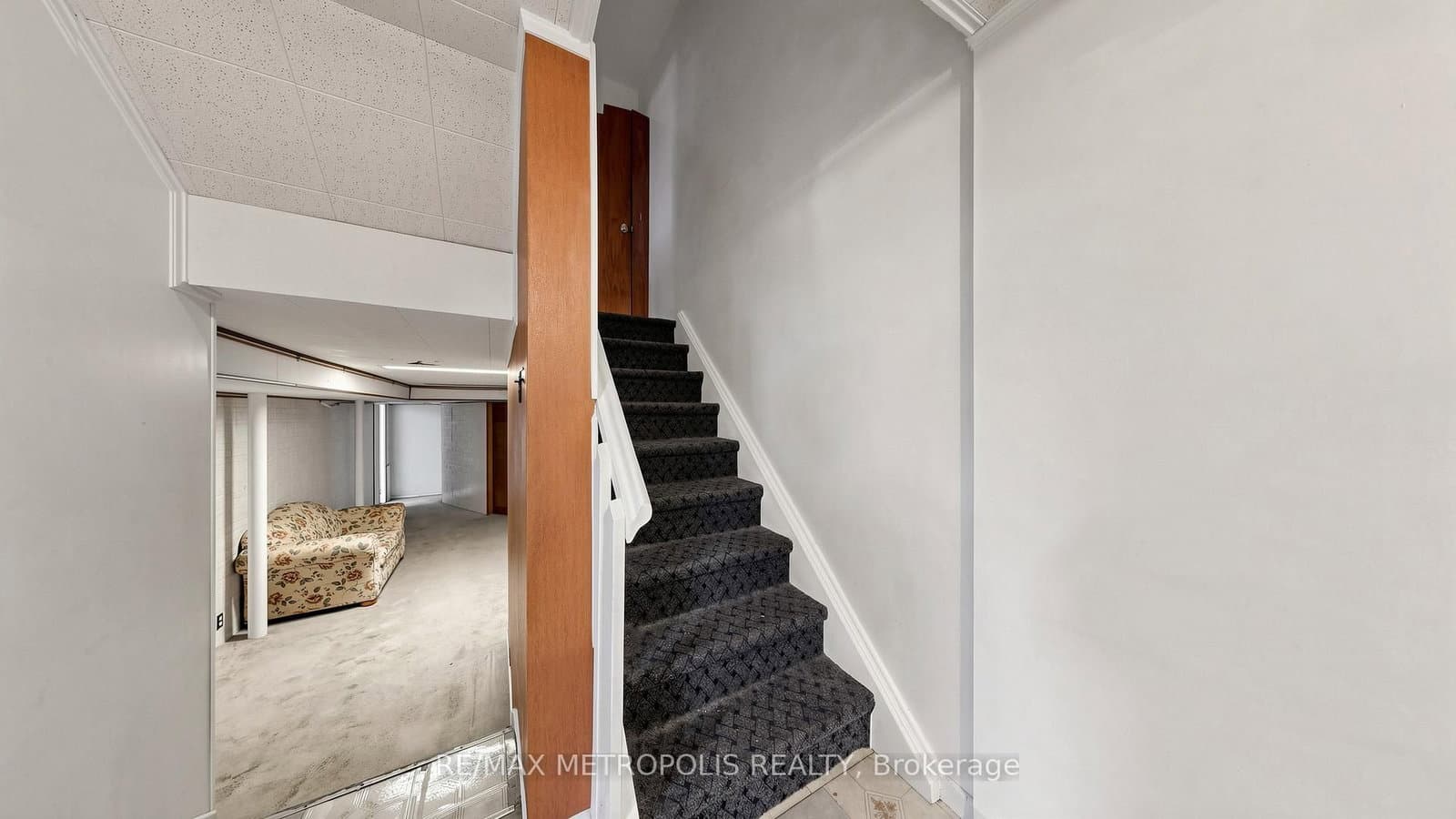 1 Council Crescent thumbnail 29
