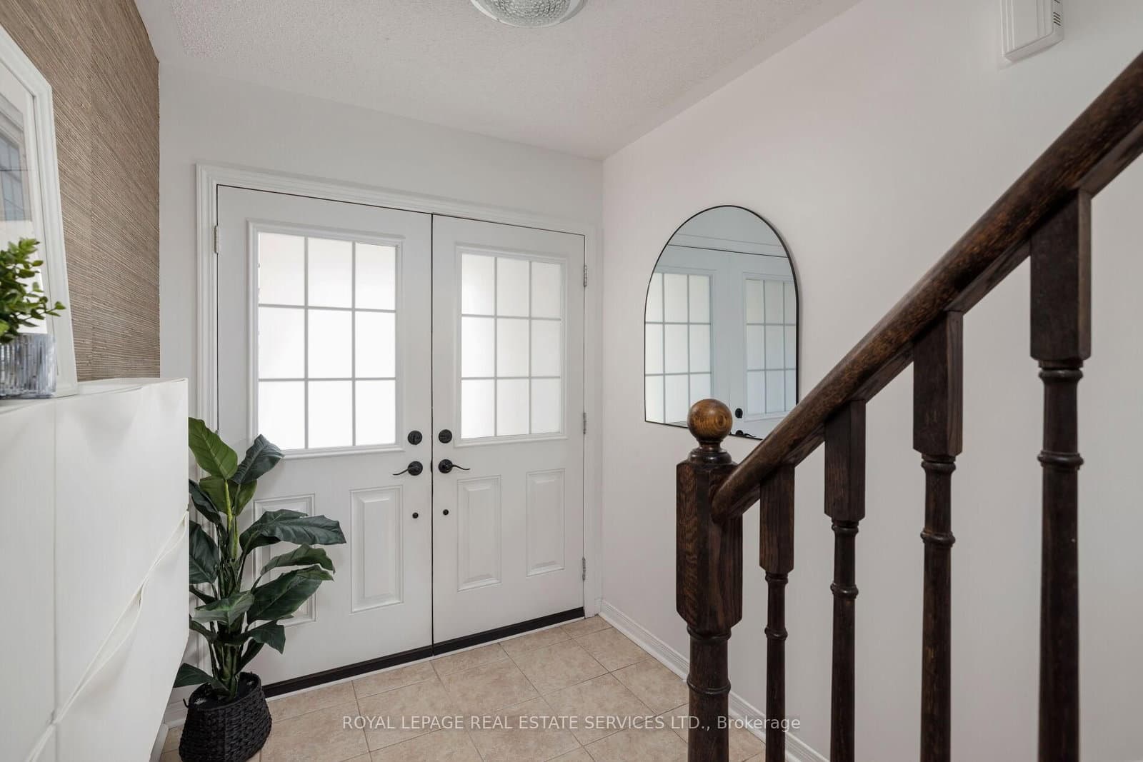 4823 Thomas Alton Boulevard, Unit 20 thumbnail 5