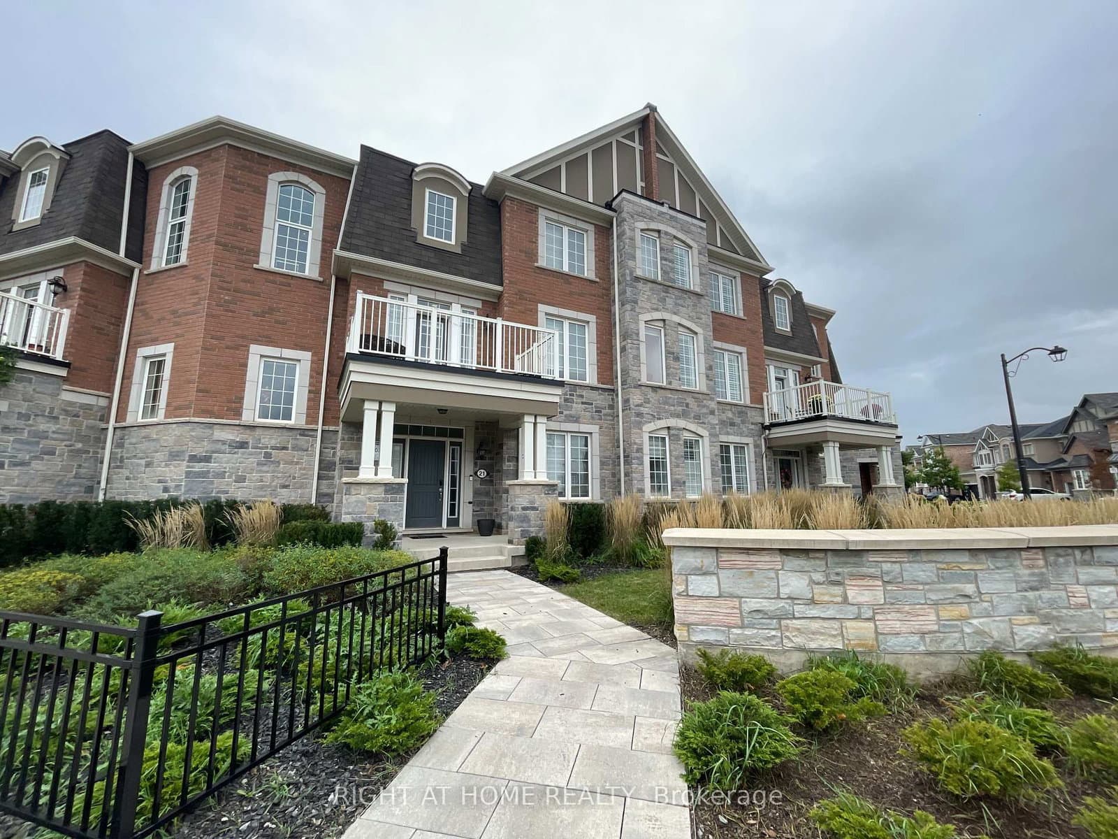 1222 Rose Way, Unit 21 Main thumbnail 10