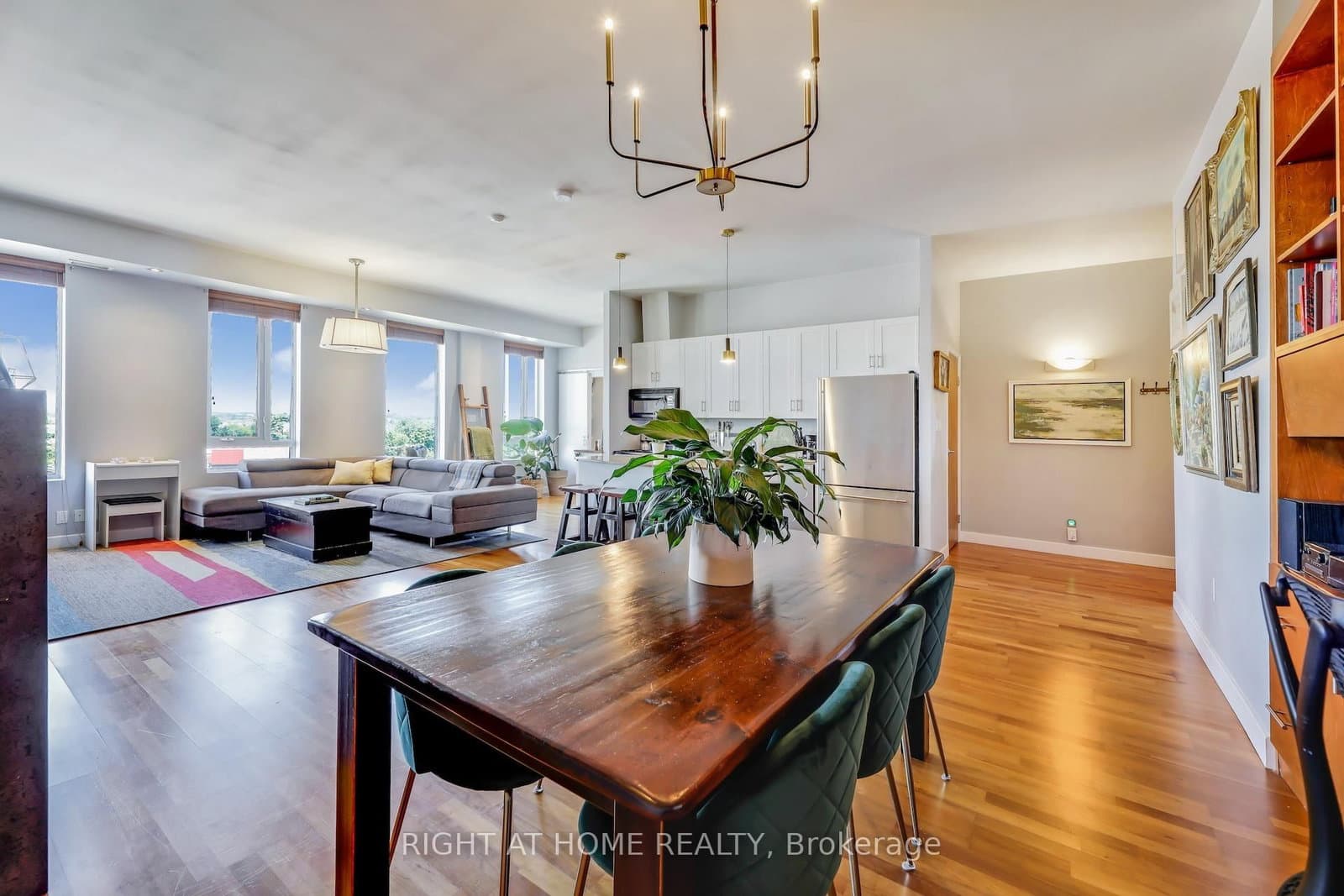 1 St Johns Road, Unit 504 thumbnail 16