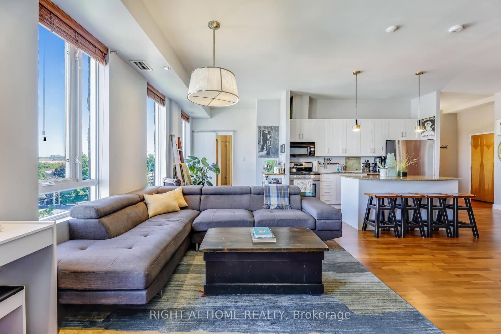 1 St Johns Road, Unit 504 thumbnail 20