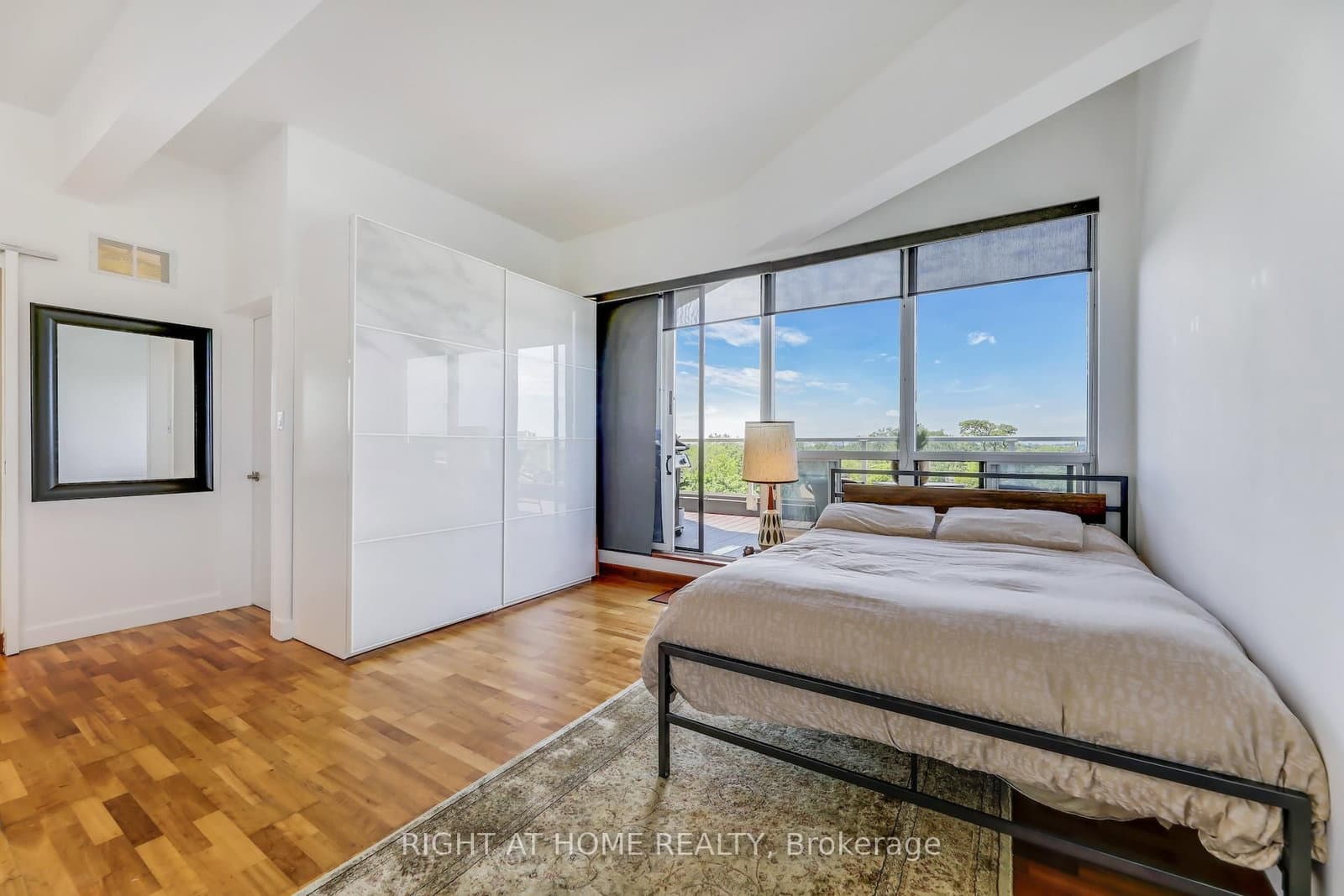 1 St Johns Road, Unit 504 thumbnail 29