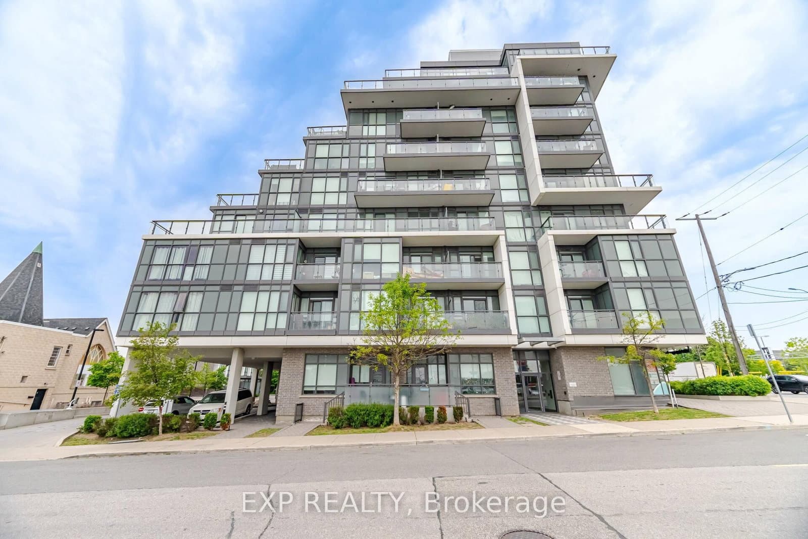 16 McAdam Avenue, Unit 306 thumbnail 3