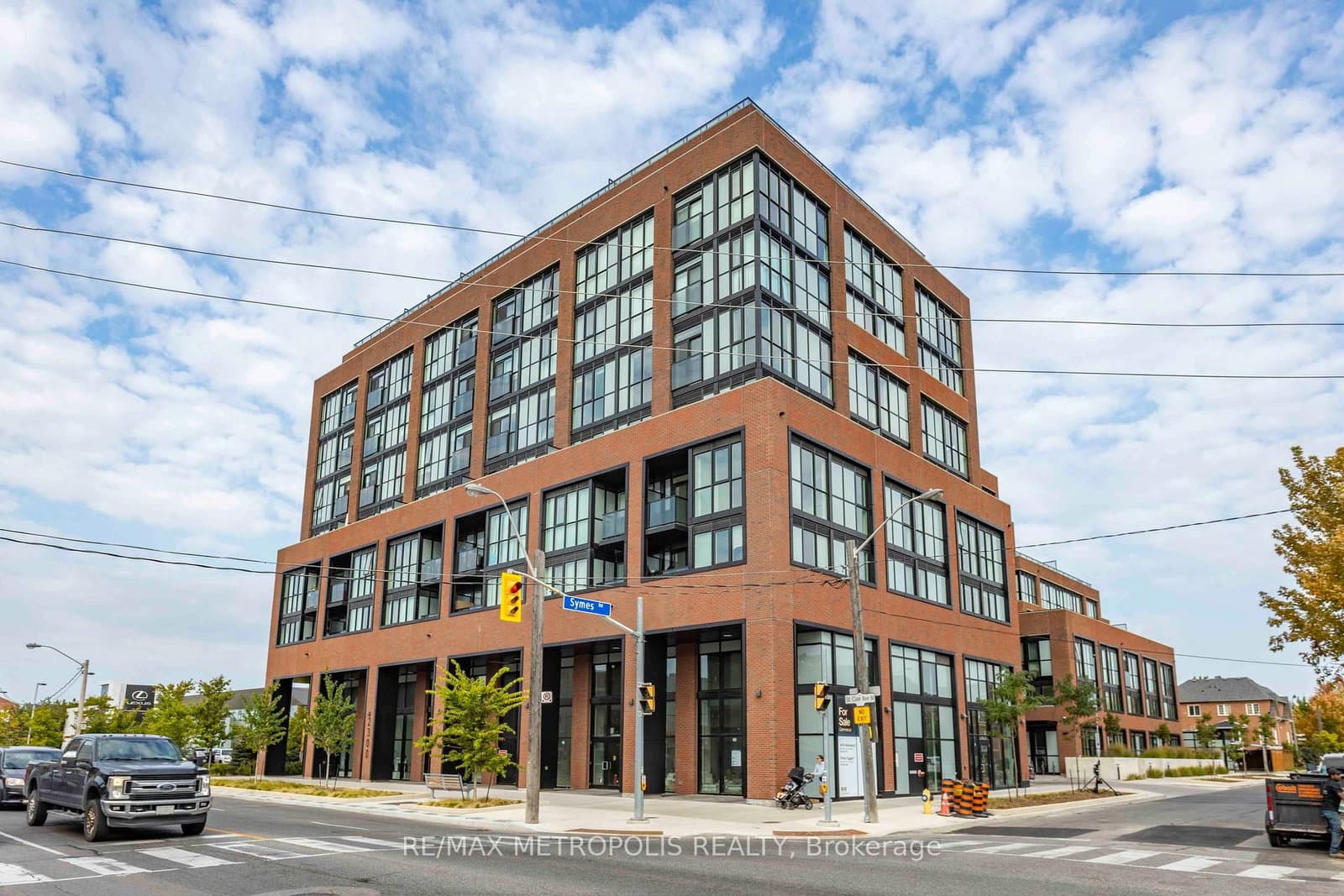 #619 - 2300 St Clair Avenue W