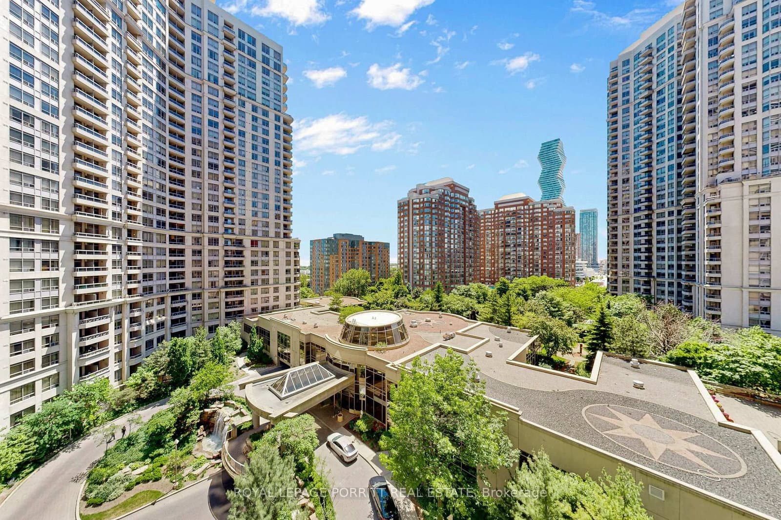 3888 Duke Of York Boulevard, Unit 927 thumbnail 26