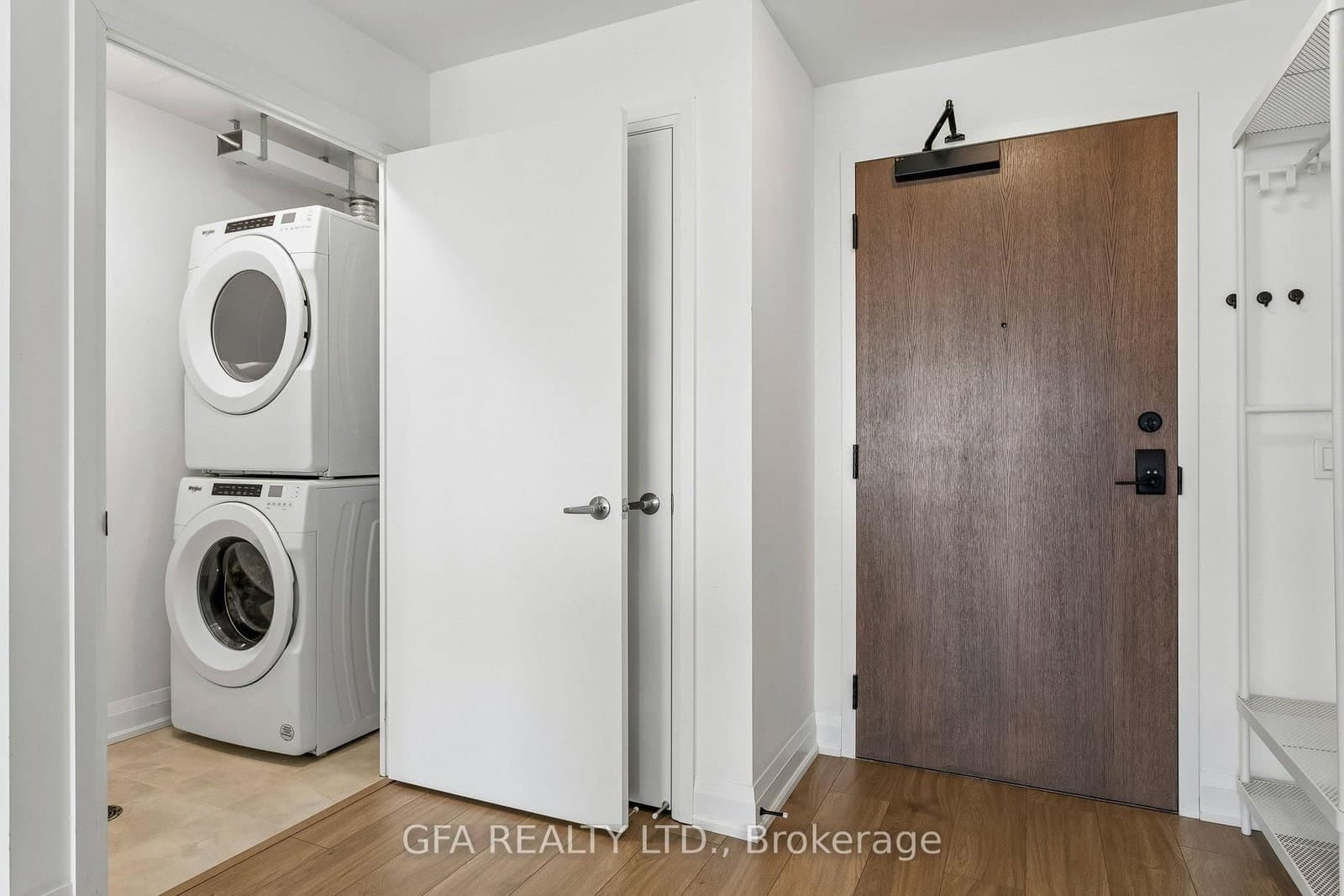 1035 Southdown Road, Unit 707 thumbnail 13