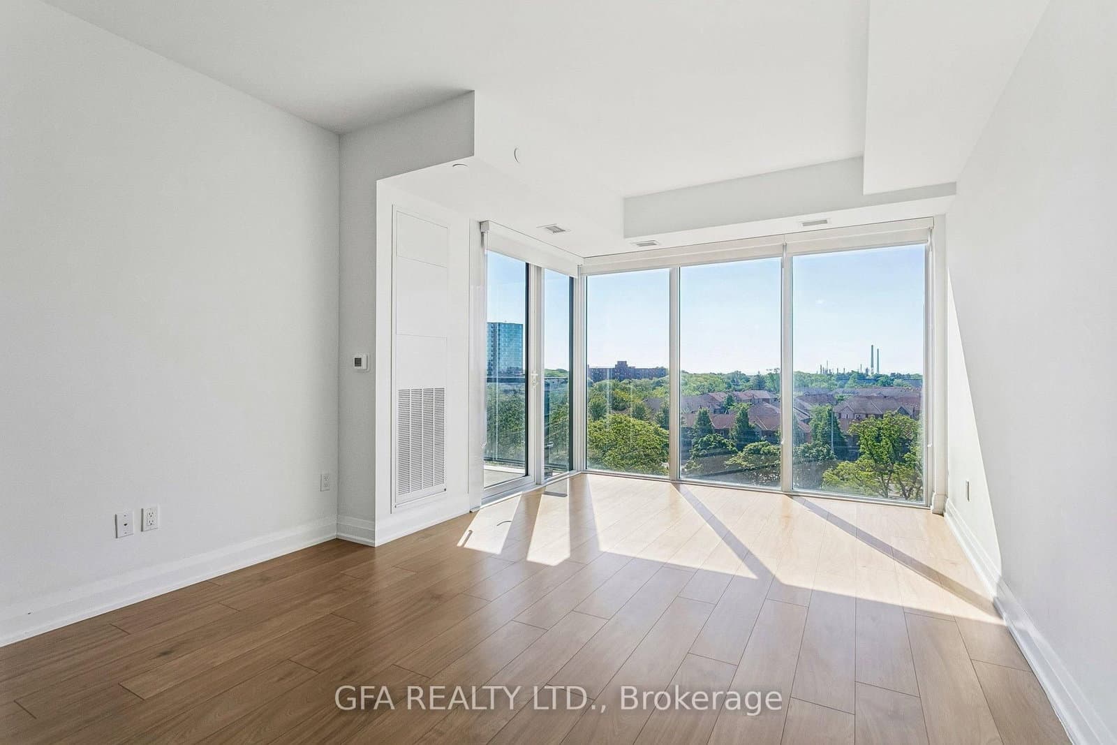 1035 Southdown Road, Unit 707 thumbnail 16