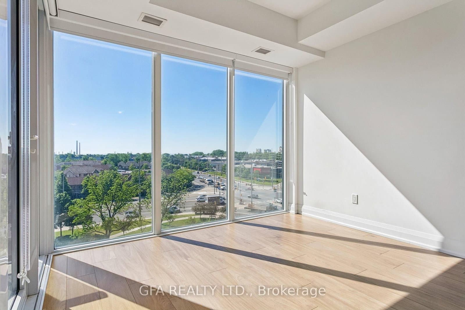1035 Southdown Road, Unit 707 thumbnail 17