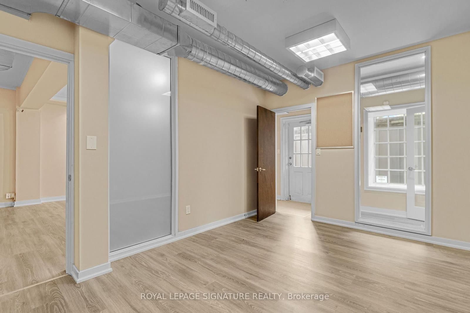 126 Trafalgar Road, Unit Suite 1 thumbnail 14