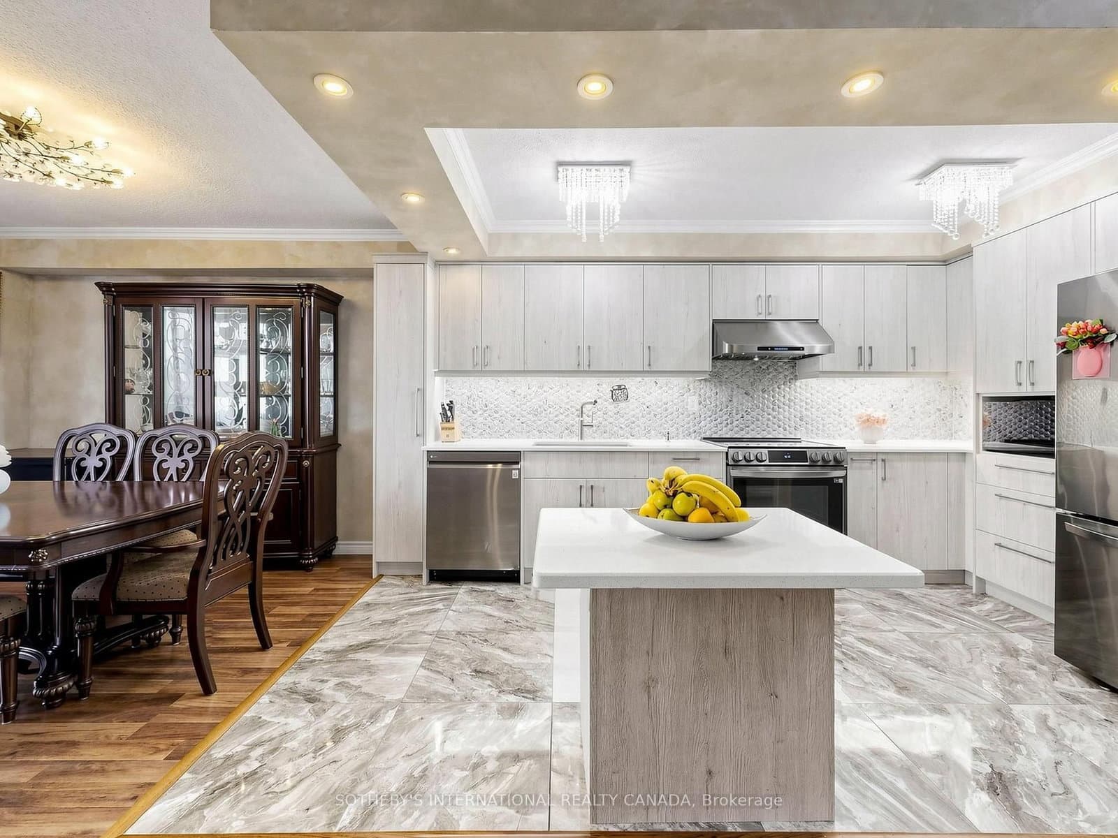 135 Marlee Avenue, Unit 403 - Image 1