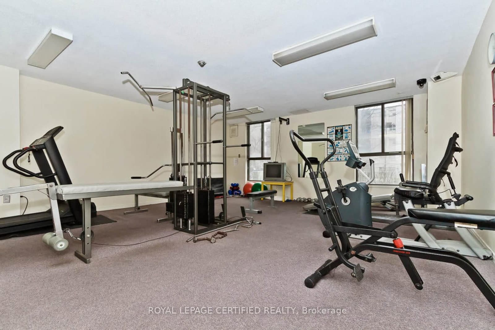 3170 Kirwin Avenue E, Unit 204 thumbnail 37