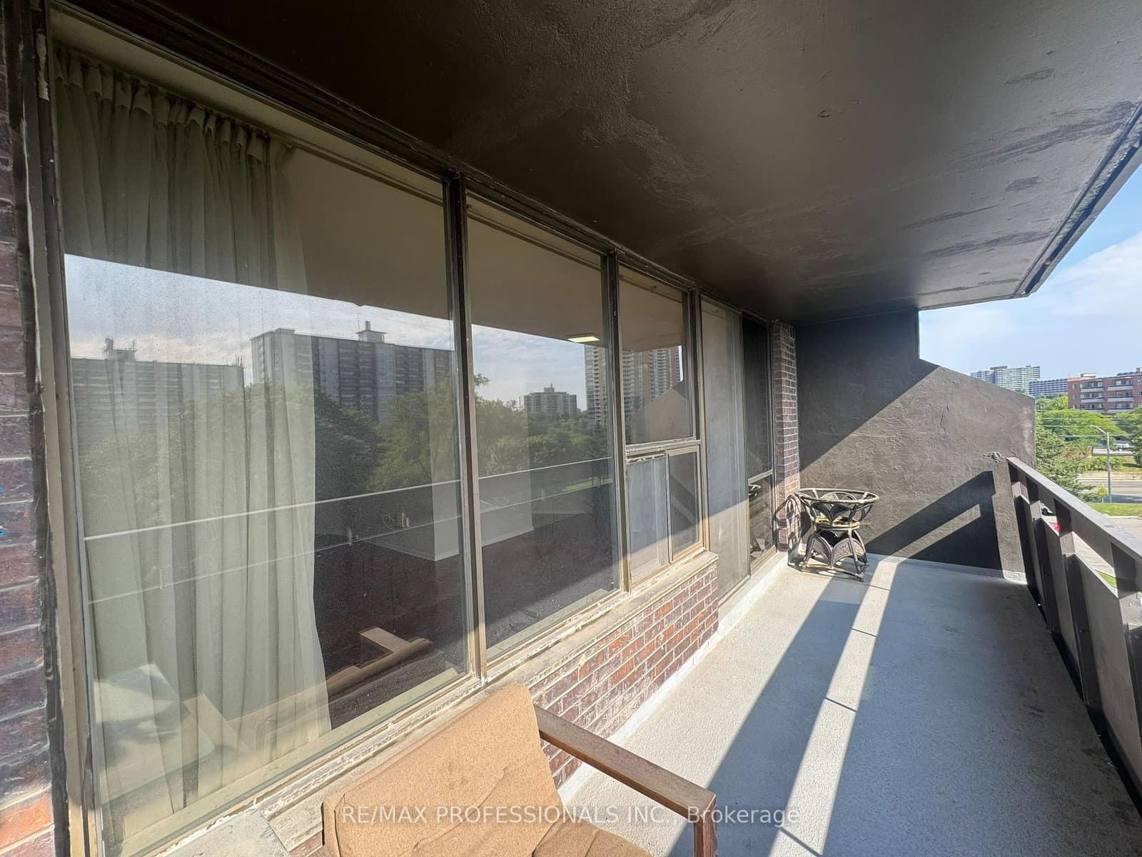 11 Wincott Drive, Unit 602 thumbnail 17