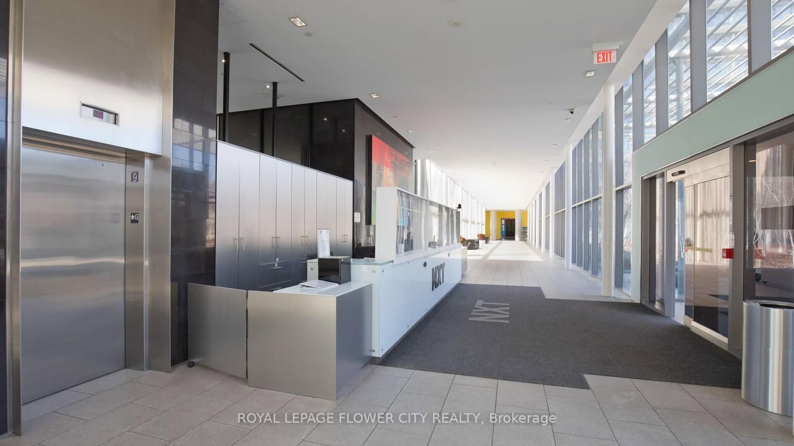 105 The Queensway Avenue, Unit 415 thumbnail 11