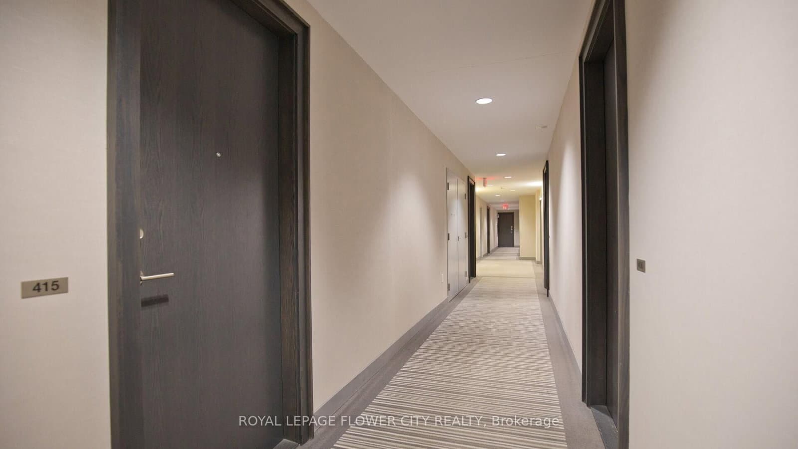 105 The Queensway Avenue, Unit 415 thumbnail 16