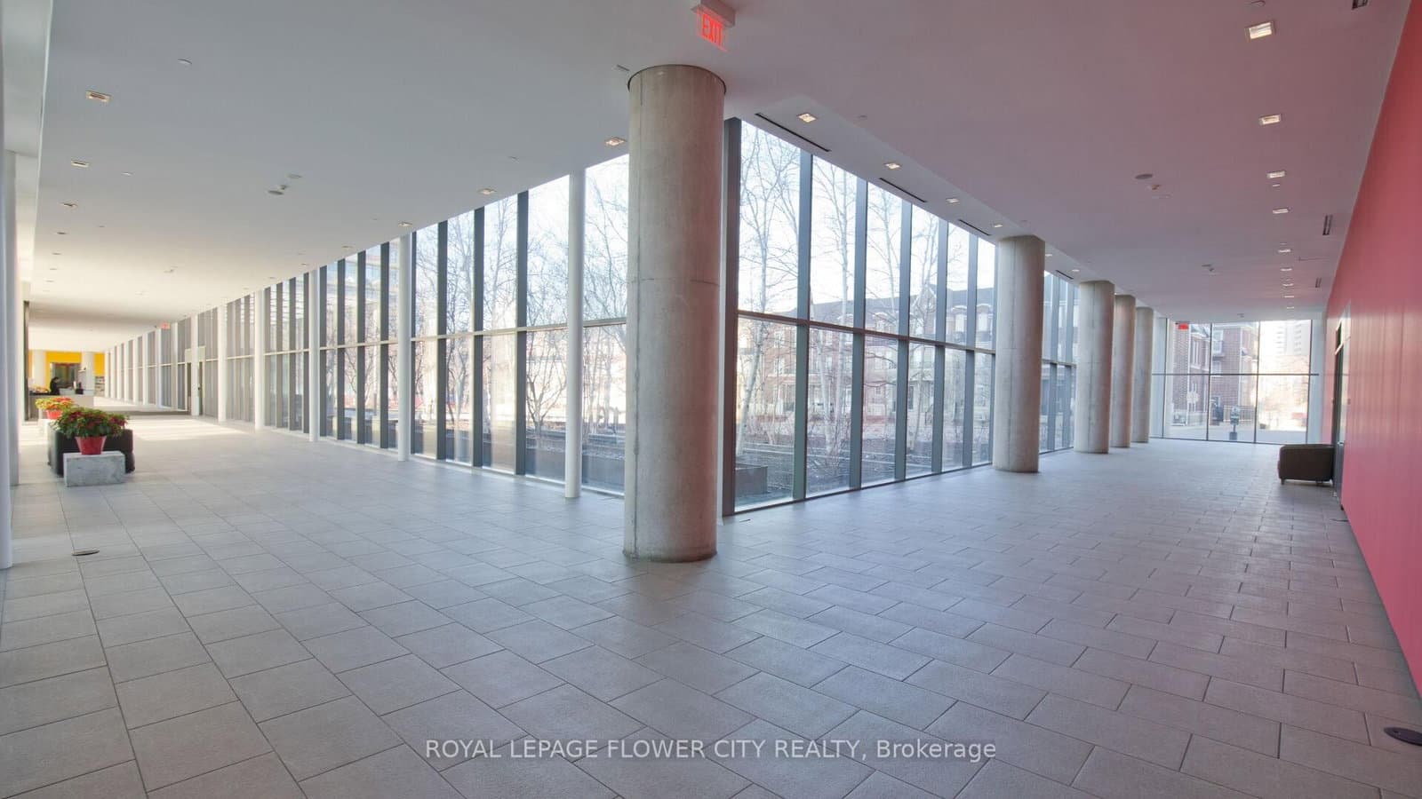 105 The Queensway Avenue, Unit 415 thumbnail 43