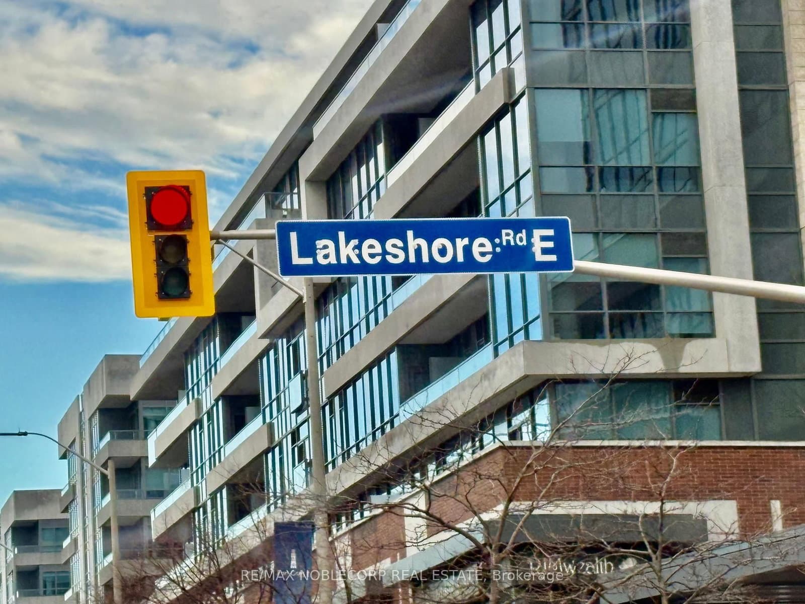 114 Lakeshore Road E, Unit 4 thumbnail 21