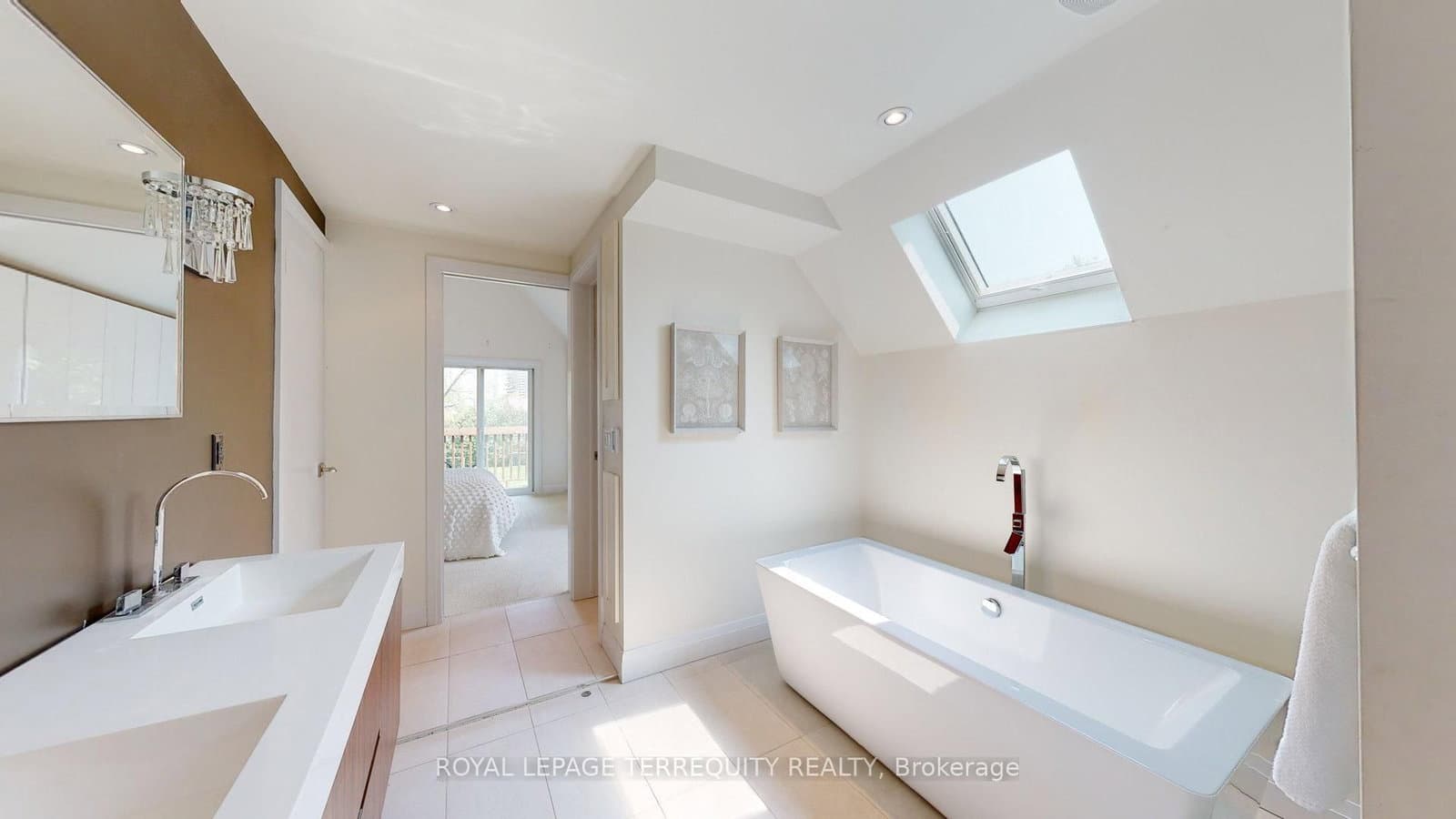 65 Burnhamthorpe Crescent thumbnail 31