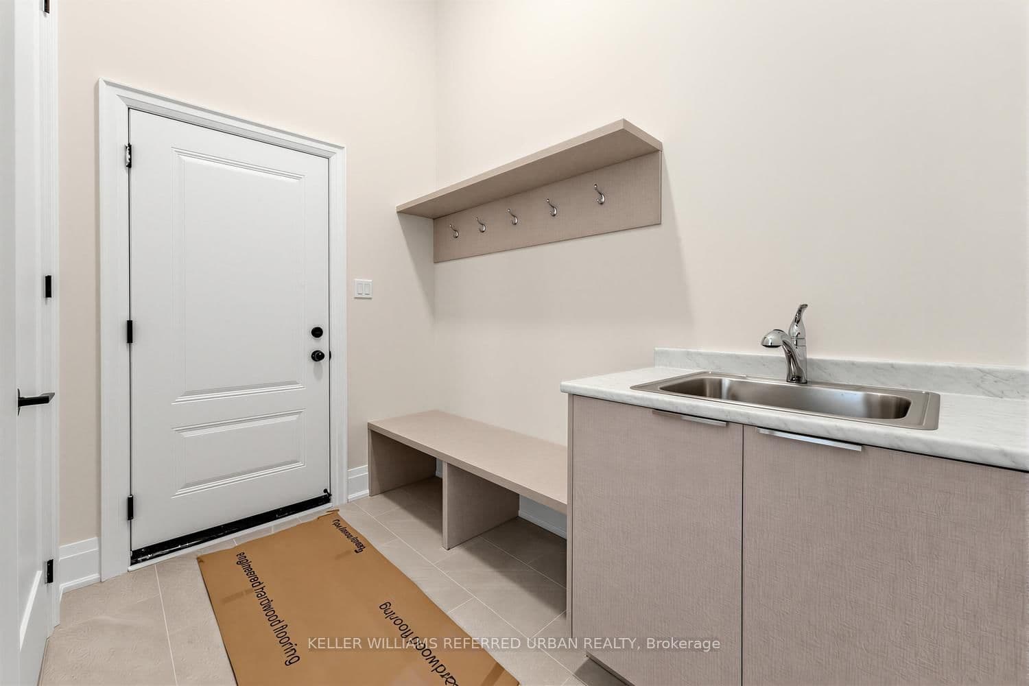 1429 Dundas Crescent thumbnail 21