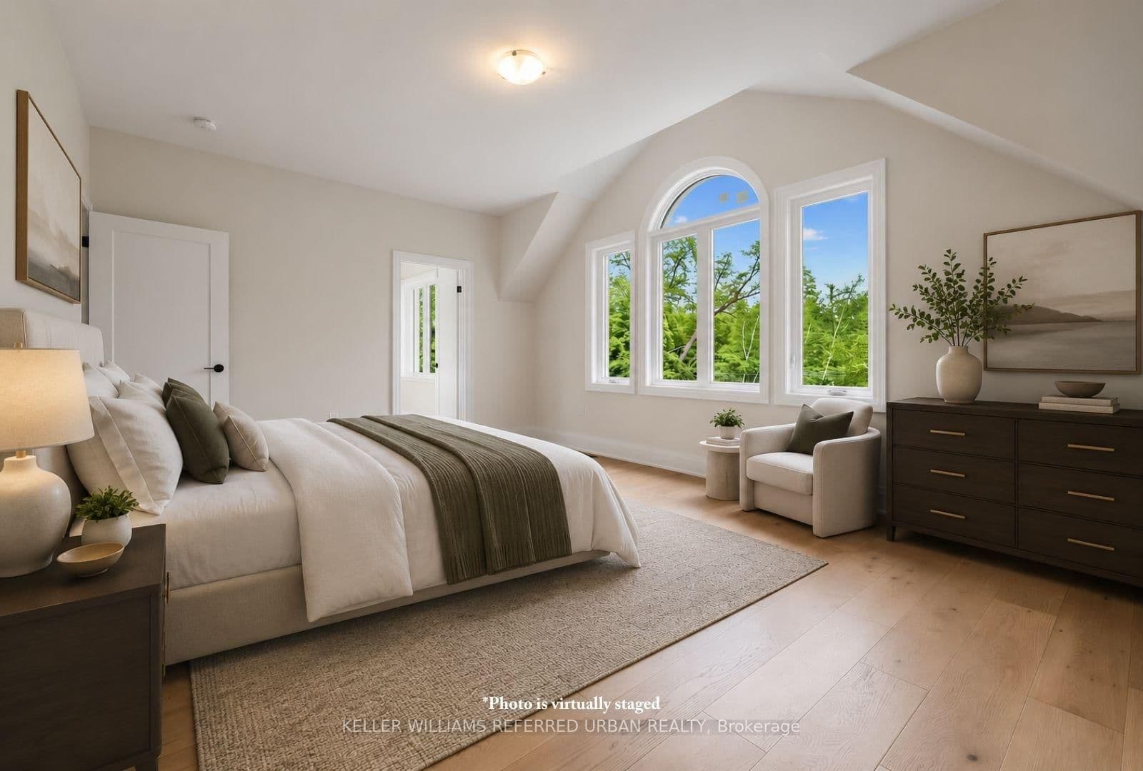 1429 Dundas Crescent thumbnail 32