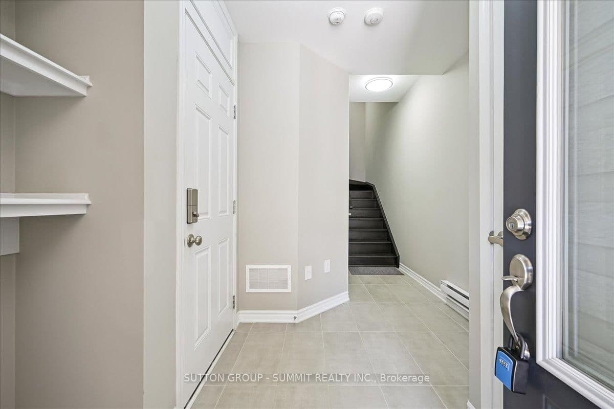 1569 Denison Place thumbnail 5