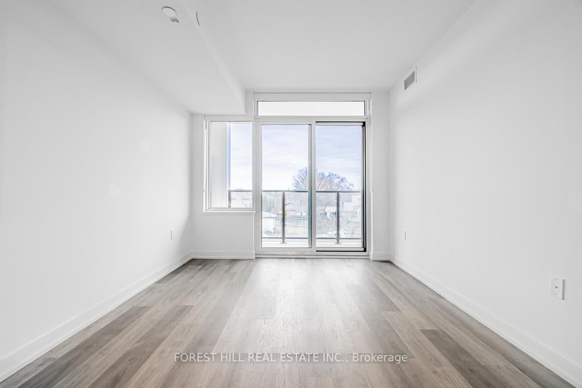 556 Marlee Avenue, Unit 301 thumbnail 13