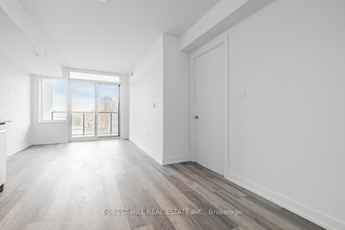 556 Marlee Avenue, Unit 301 thumbnail 14