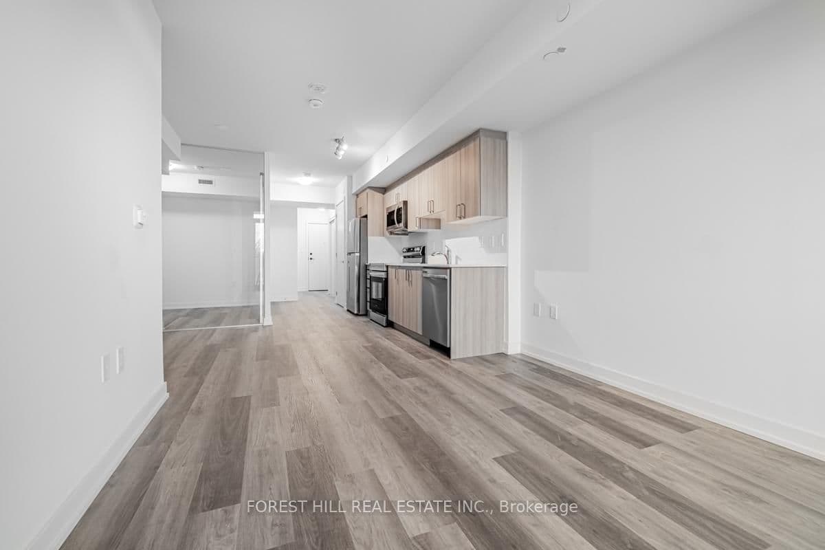 556 Marlee Avenue, Unit 301 thumbnail 16