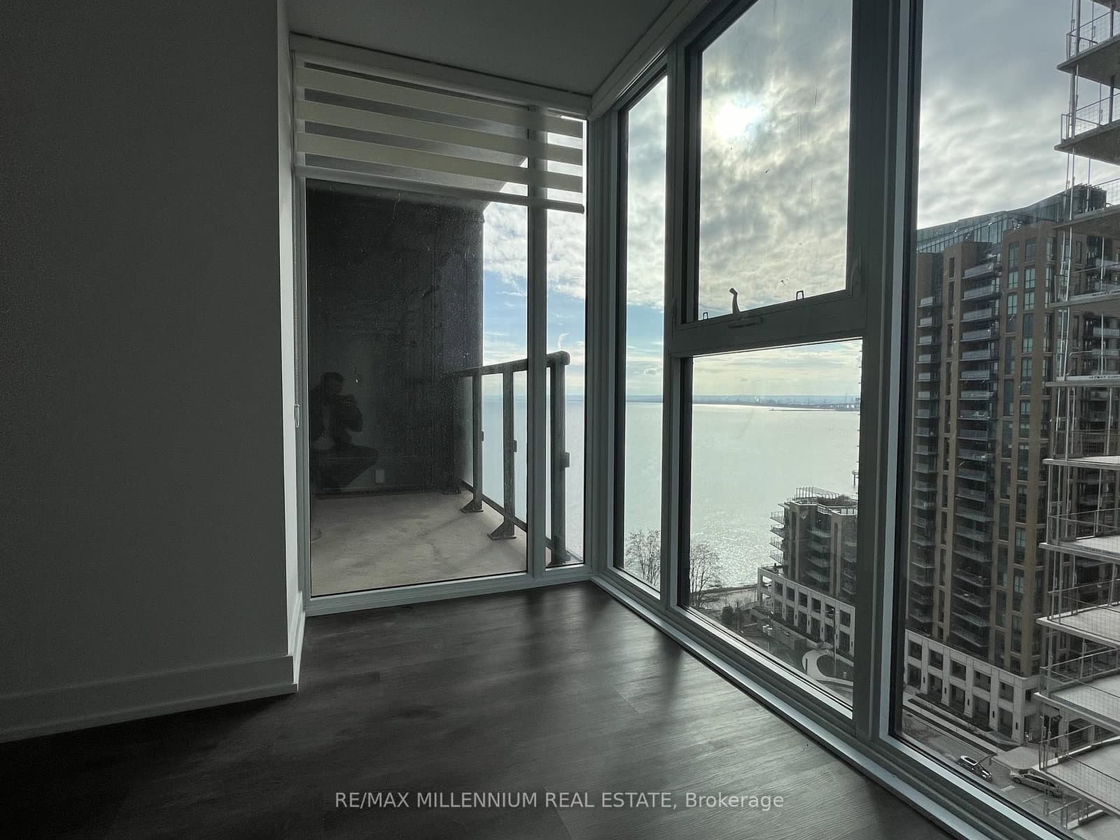 370 Martha Street, Unit 1608 thumbnail 24