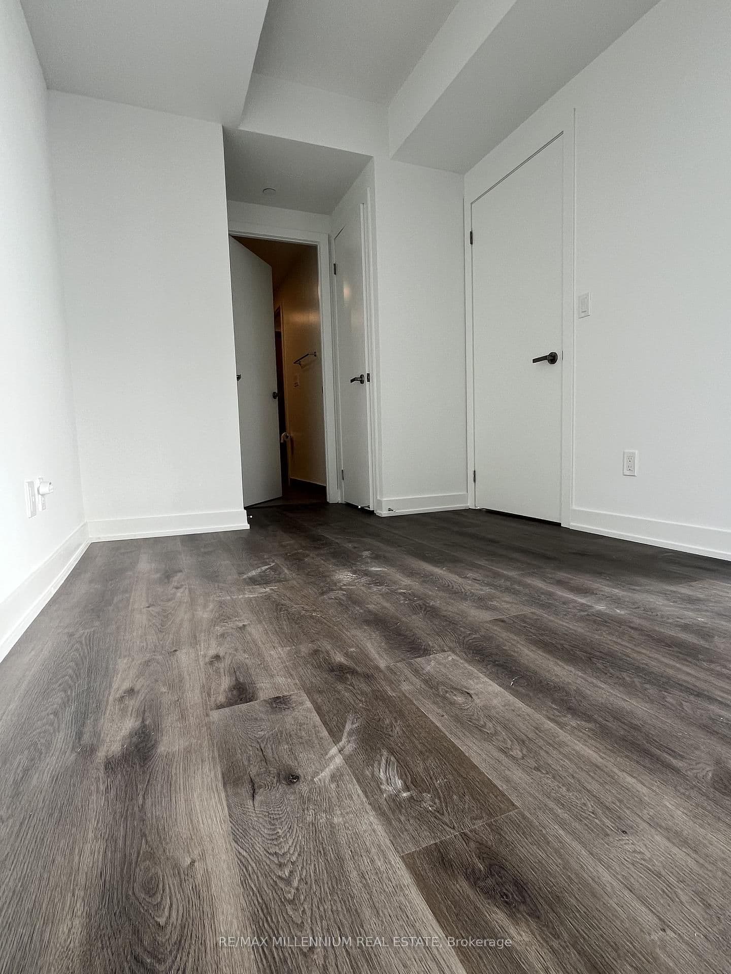 370 Martha Street, Unit 1608 thumbnail 30