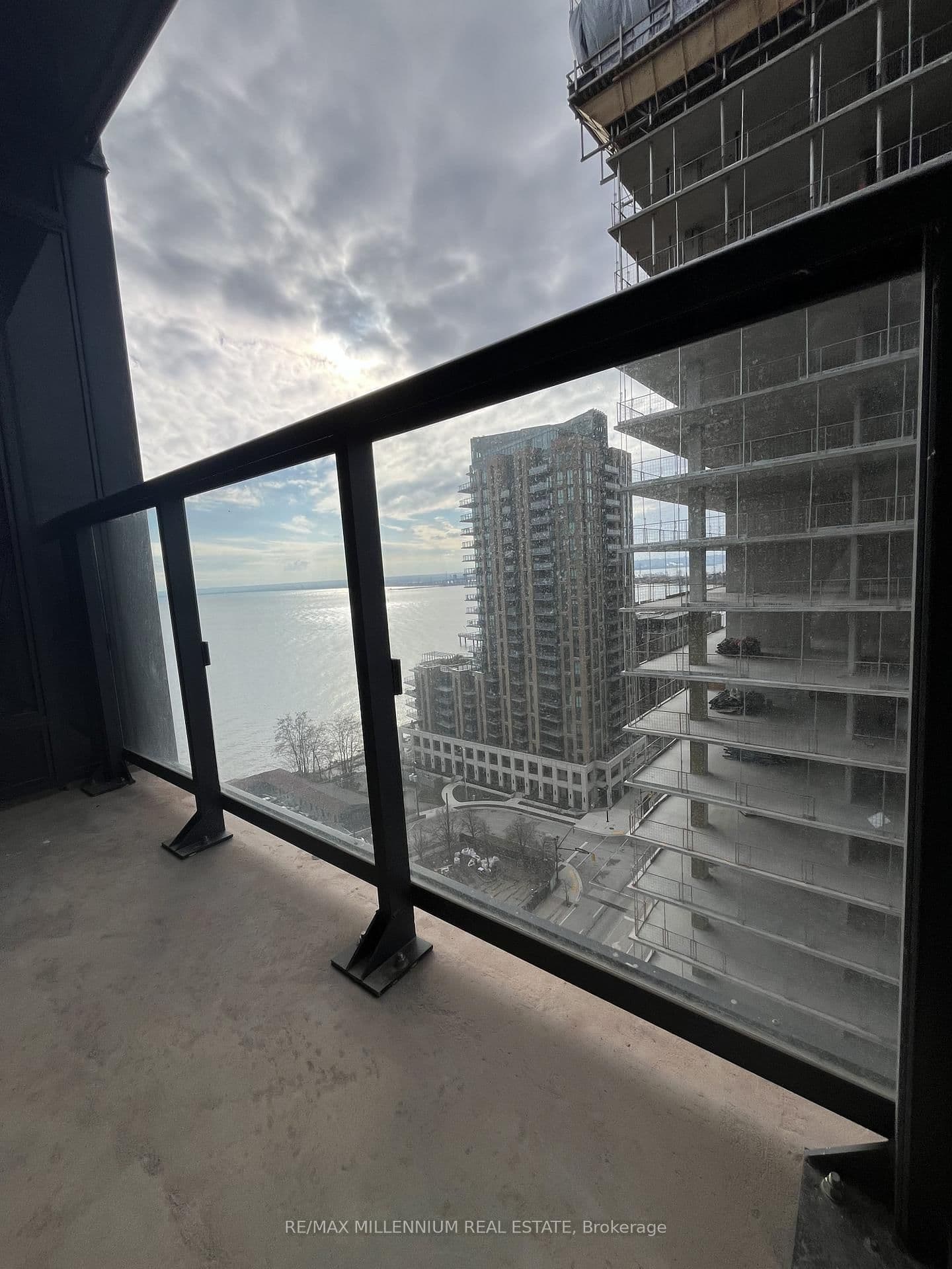 370 Martha Street, Unit 1608 thumbnail 38