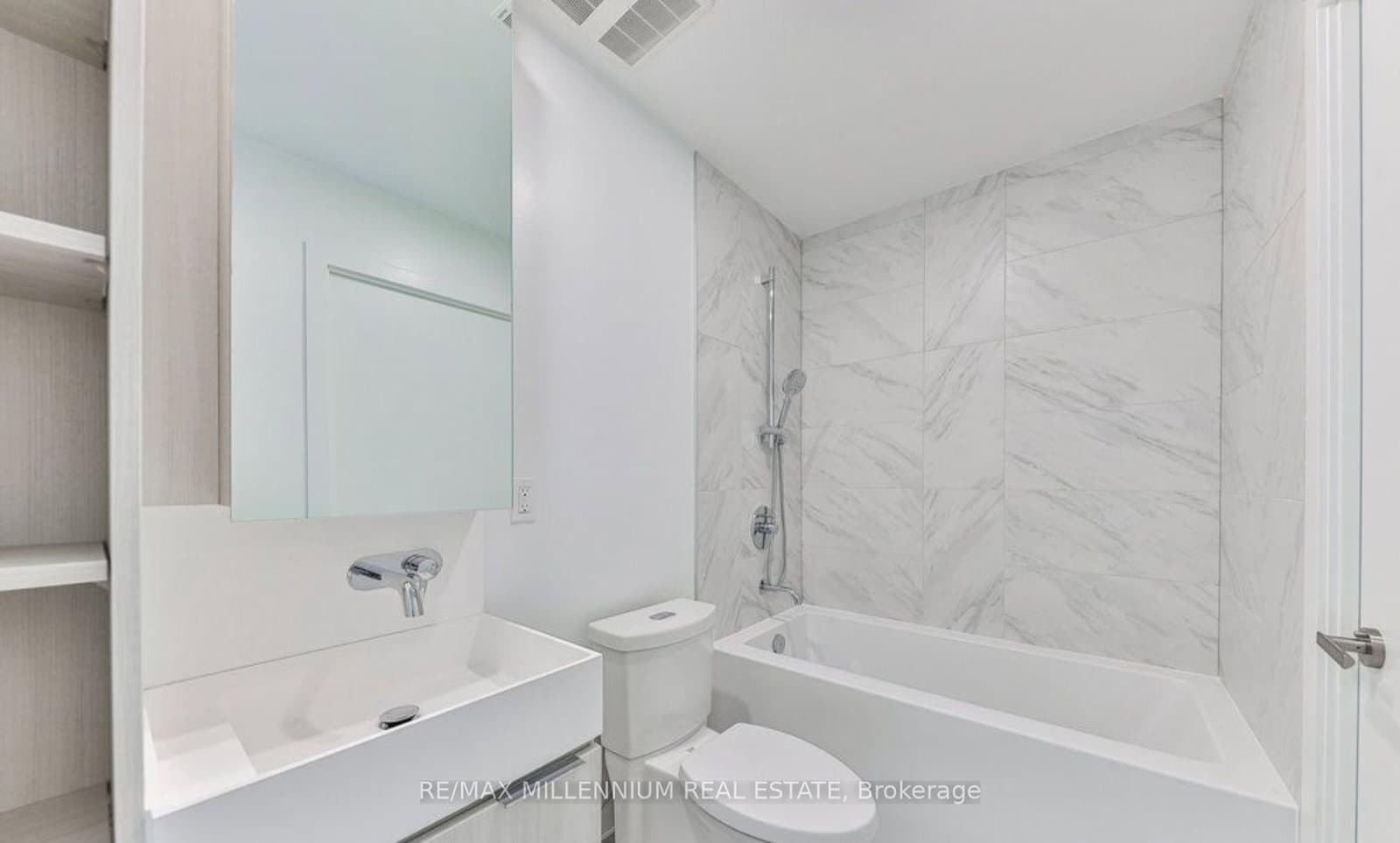 370 Martha Street, Unit 1608 thumbnail 50
