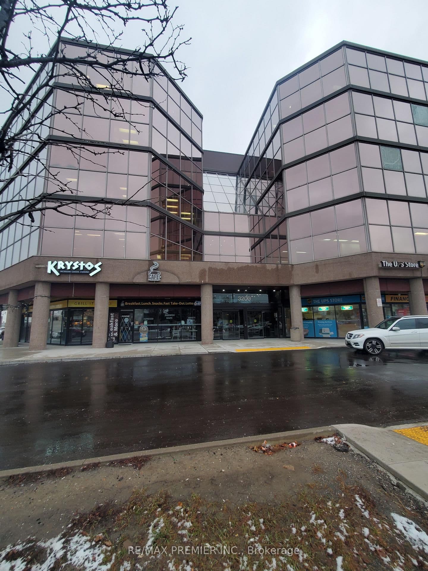 3200 Dufferin Street, Unit 421 thumbnail 4