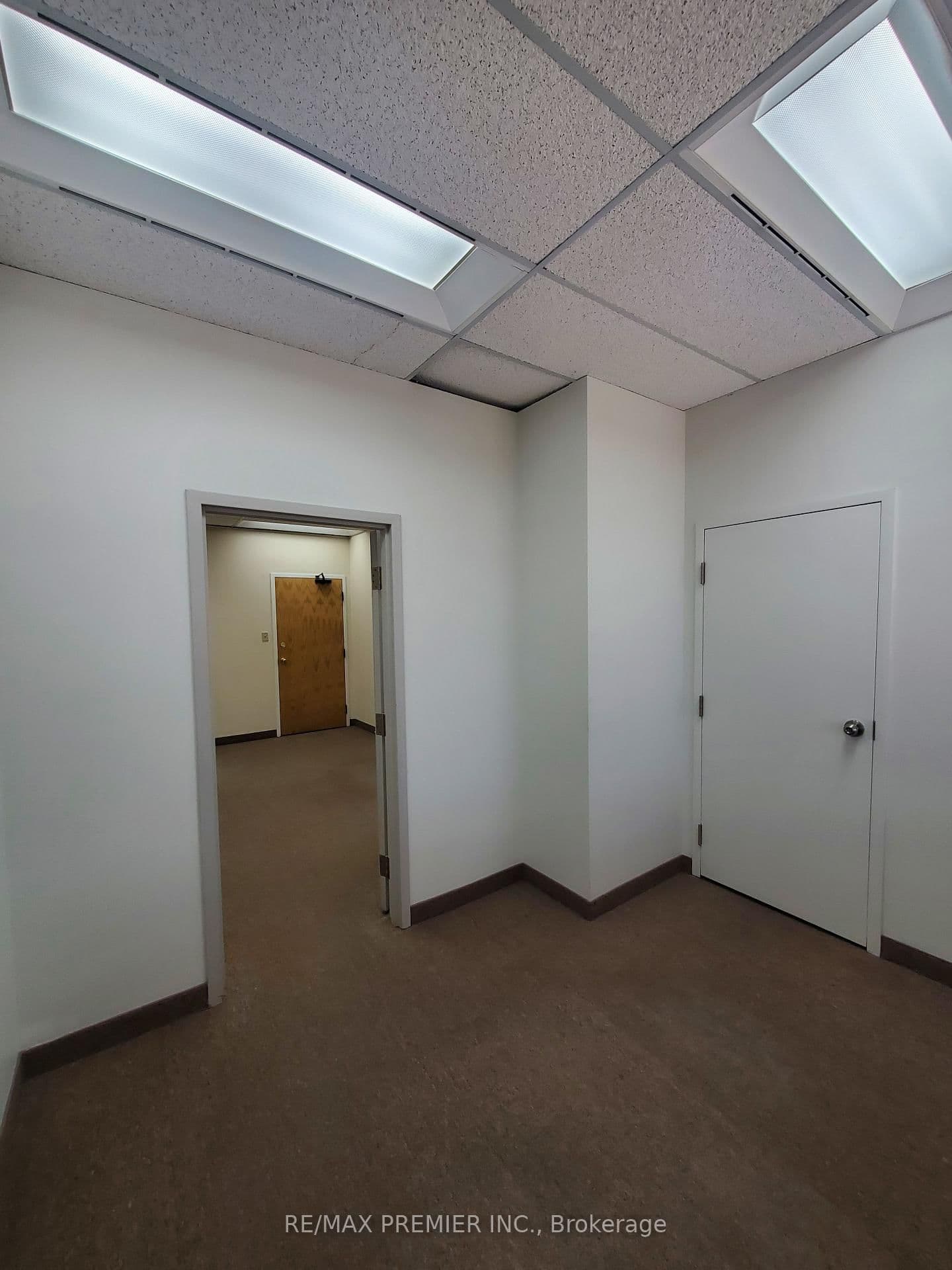 3200 Dufferin Street, Unit 421 thumbnail 7