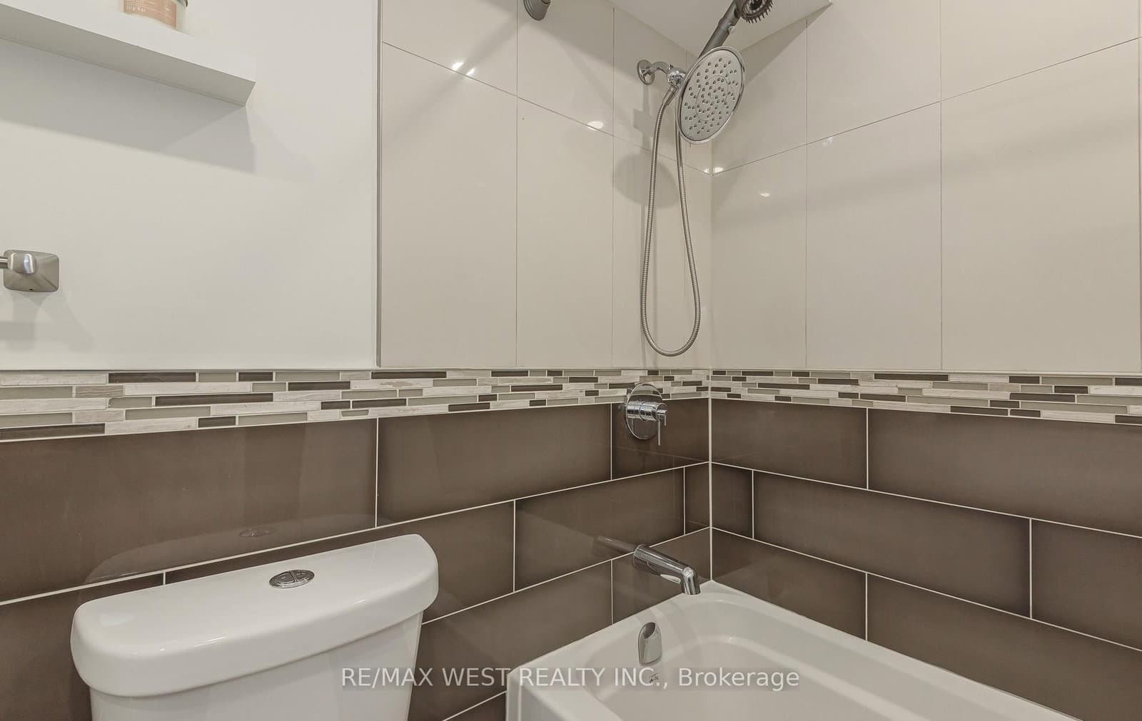 530 Lolita Gardens NE, Unit 1407 thumbnail 22